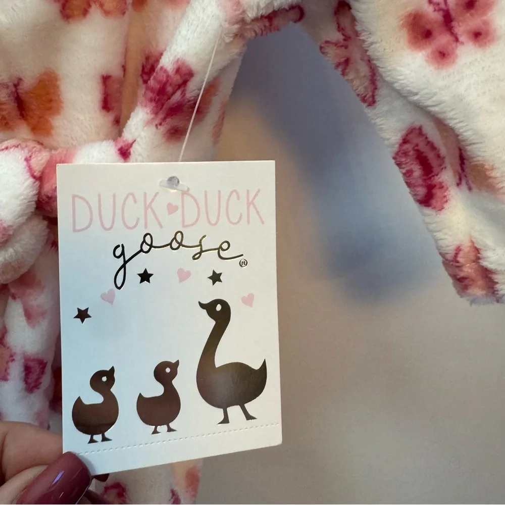 Duck Duck Goose‎ Butterfly Pink White Plush Infant Robe 0-9M NWT